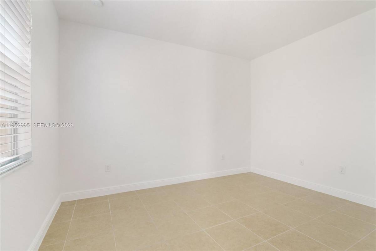 Townhouse for rent at 1108 SW 146th Terrace, Hollywood, FL 33027