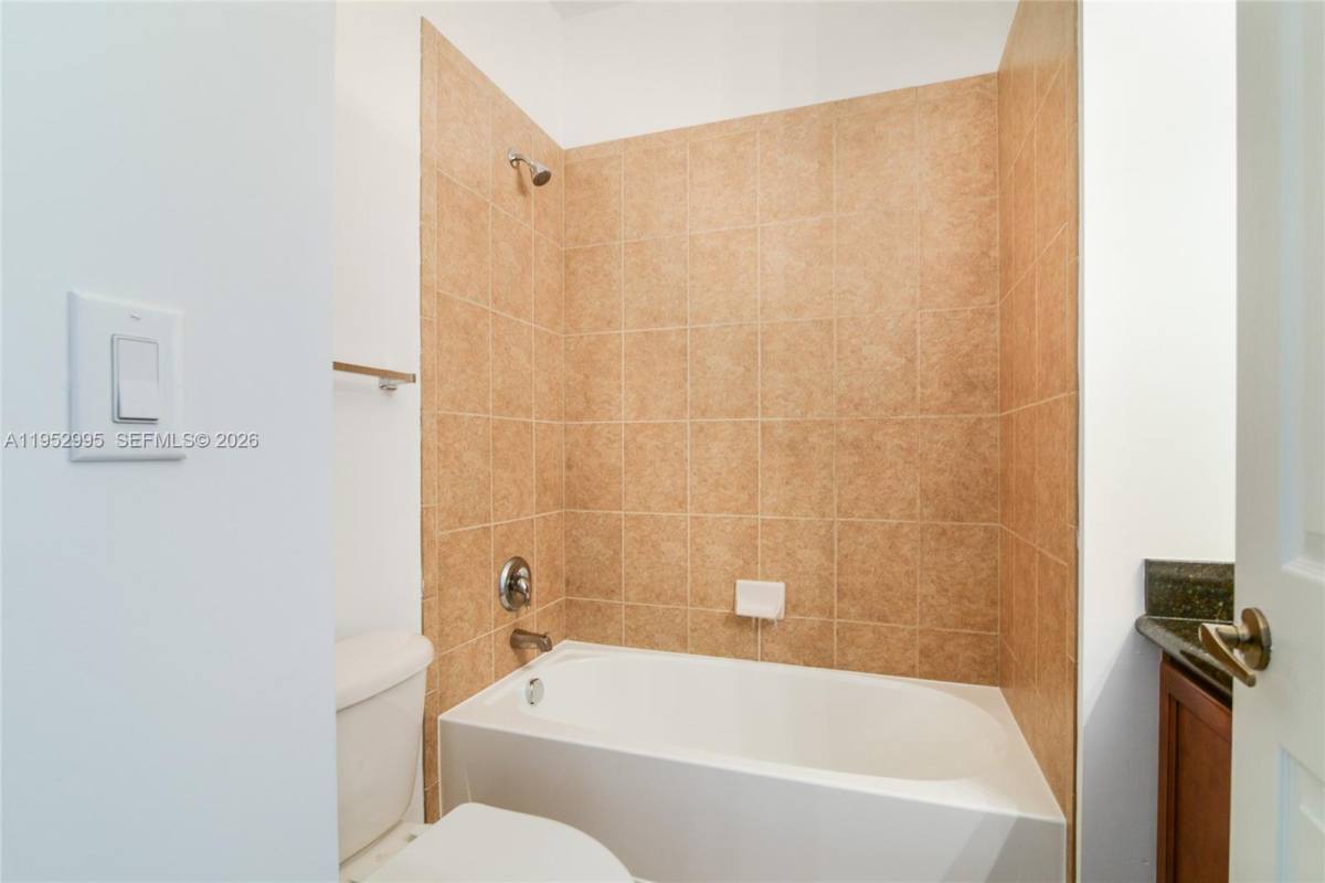 Townhouse for rent at 1108 SW 146th Terrace, Hollywood, FL 33027