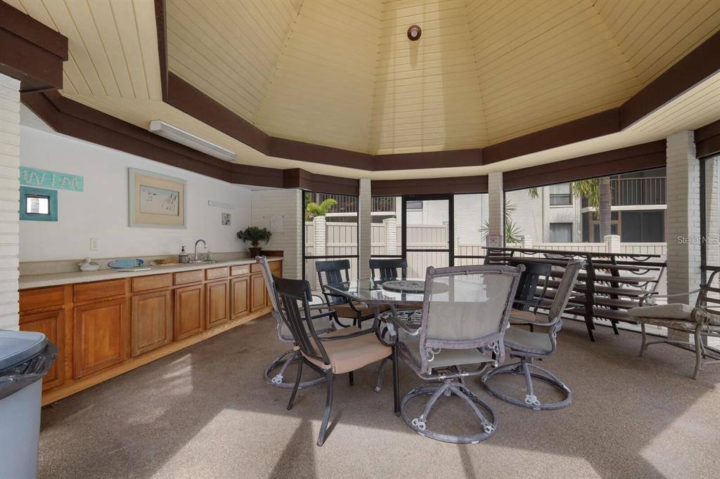 Condo for rent at 7205 Curtiss Ave #72052F, Sarasota, FL 34231