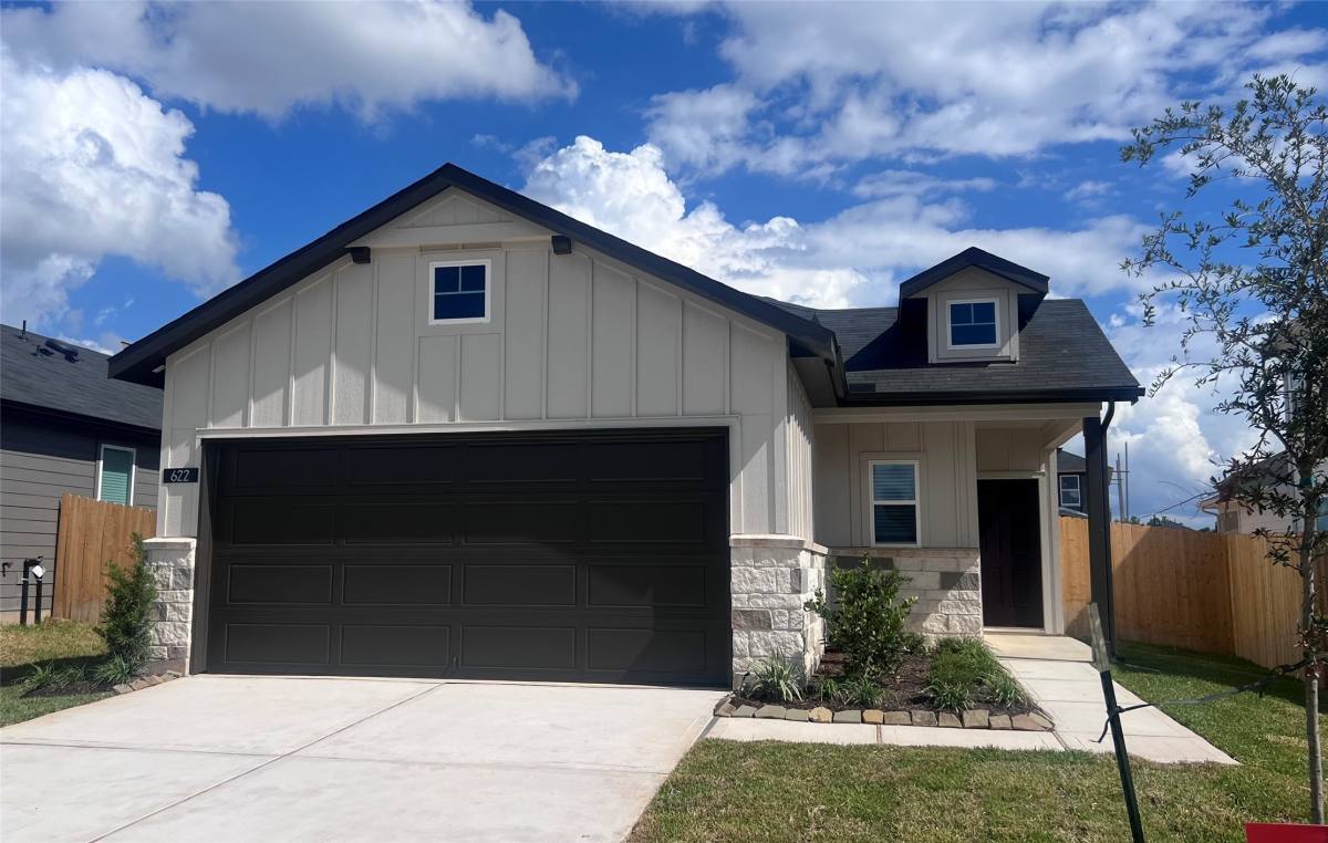 Apartment for rent at 622 Amber Falls Dr #622, Montgomery, TX 77356