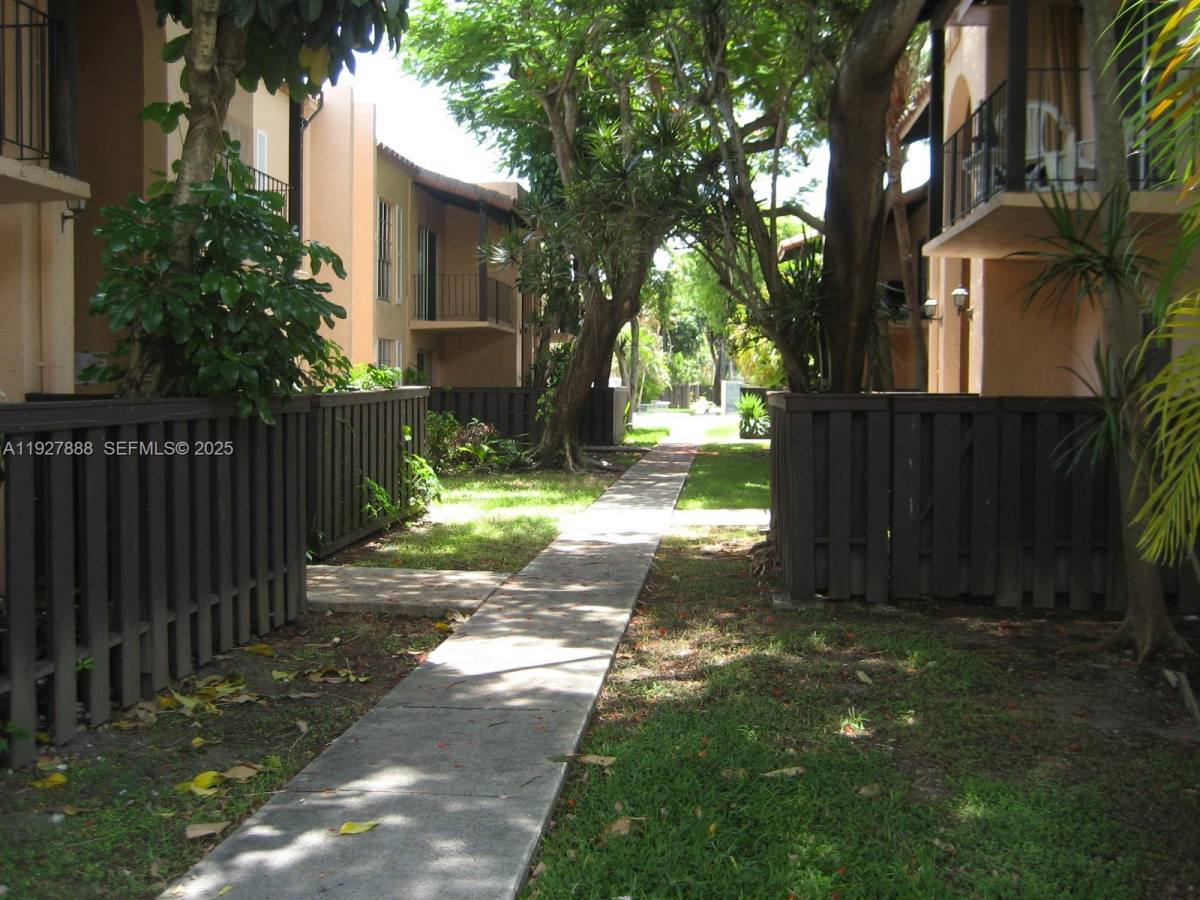 Condo for rent at 10744 N Kendall Dr #10744M16, Miami, FL 33176