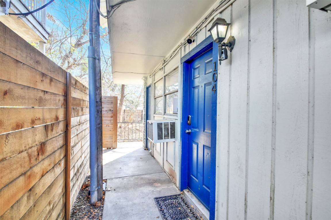 Apartment for rent at 4501 Speedway #104, Austin, TX 78751