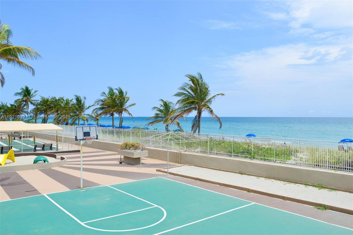 Apartment for rent at 1985 S Ocean Dr #198517H, Hallandale, FL 33009