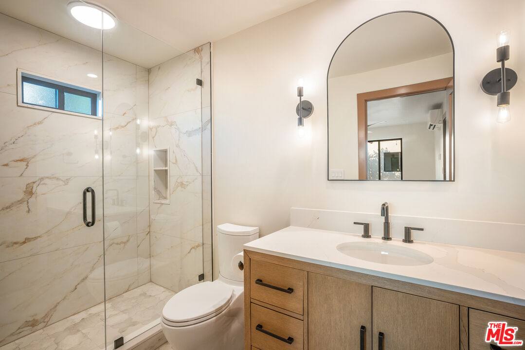 Apartment for rent at 1031 1 2 Havenhurst Dr, Los Angeles, CA 90046