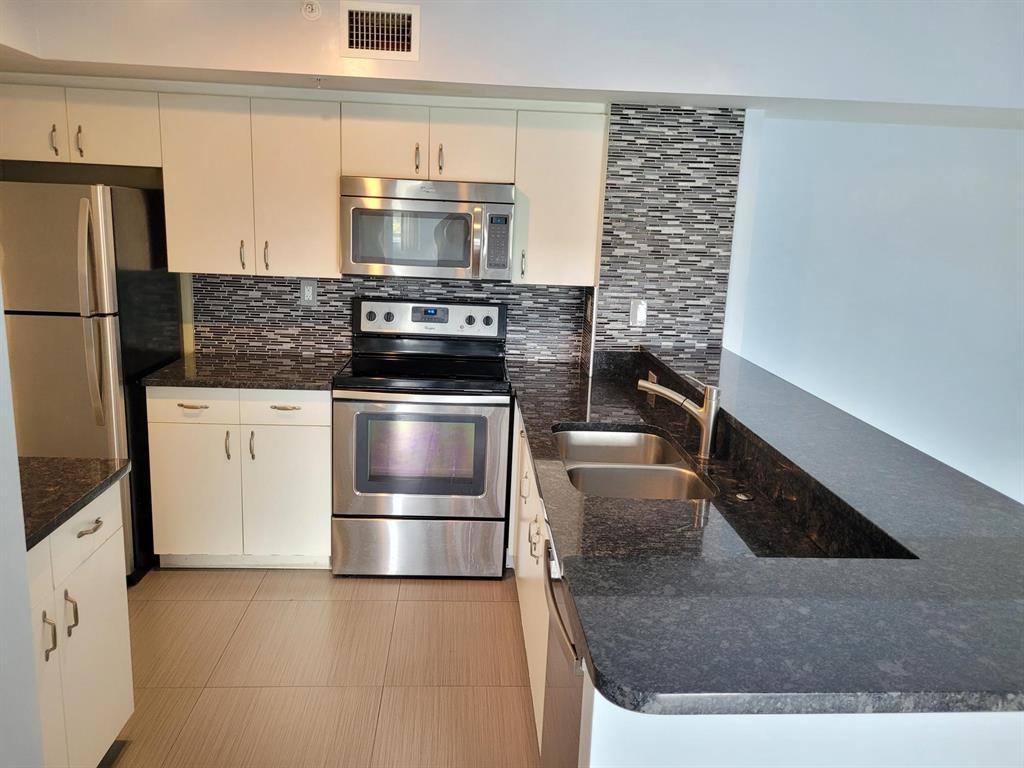 Condo for rent at 2600 S University Dr #322, Fort Lauderdale, FL 33328