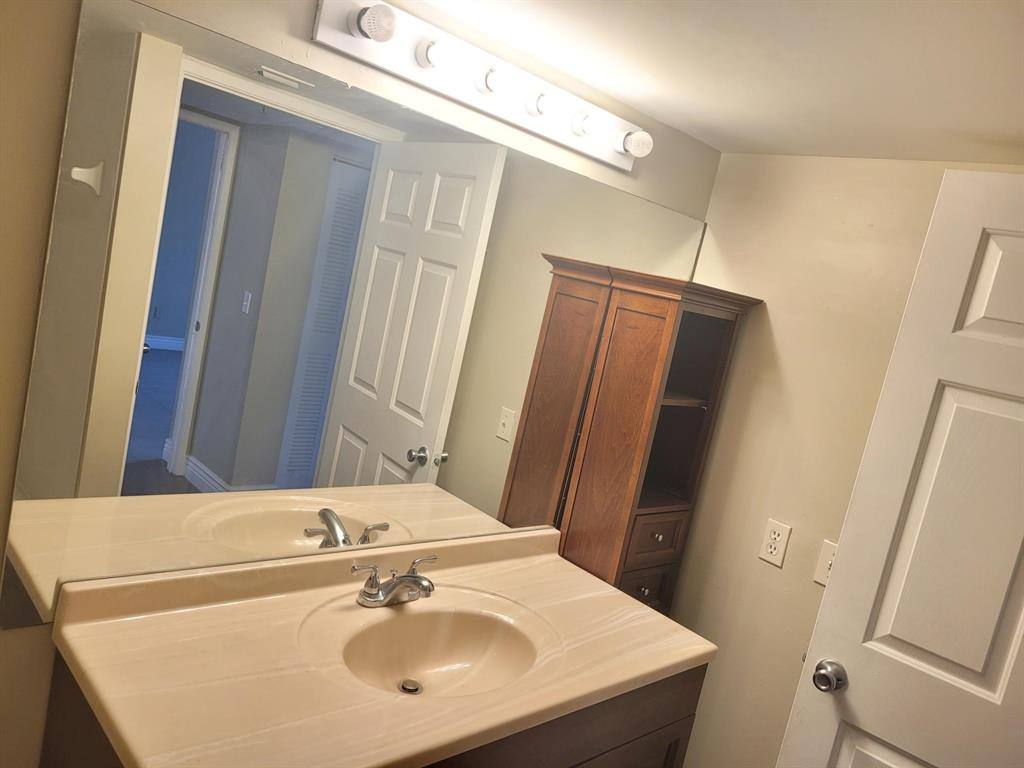 Condo for rent at 2600 S University Dr #322, Fort Lauderdale, FL 33328