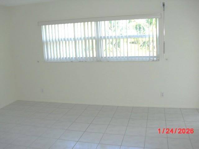Apartment for rent at 1000 NE 14th Ave #503, Hallandale, FL 33009