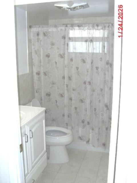 Apartment for rent at 1000 NE 14th Ave #503, Hallandale, FL 33009