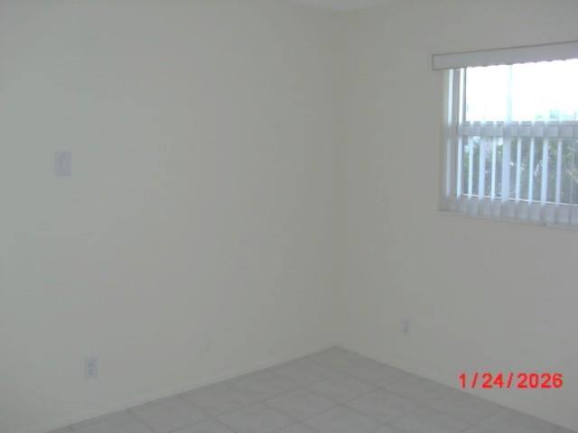 Apartment for rent at 1000 NE 14th Ave #503, Hallandale, FL 33009
