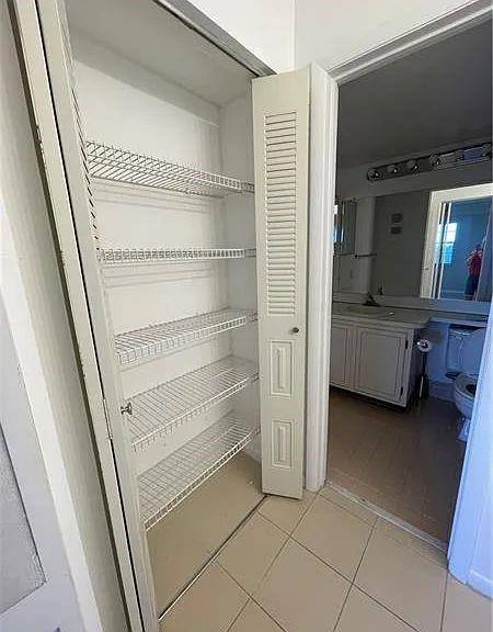 Condo for rent at 3001 W Rolling Hills Circle #608, Fort Lauderdale, FL 33328