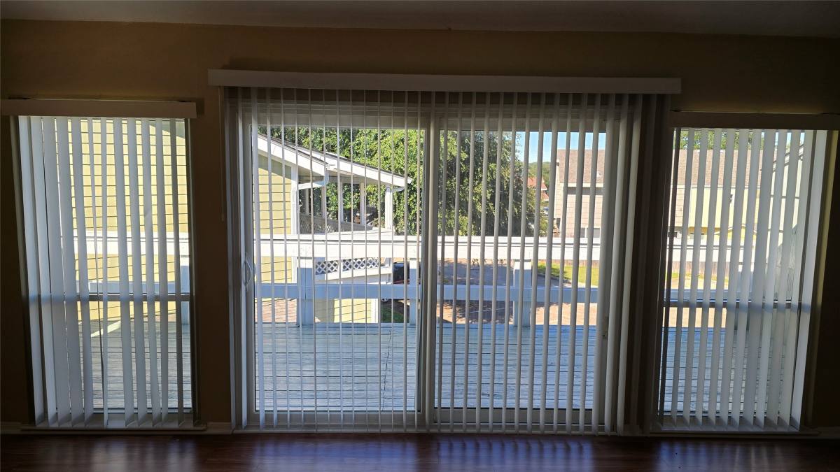 Townhouse for rent at 135 April Point Dr N #135, Montgomery, TX 77356