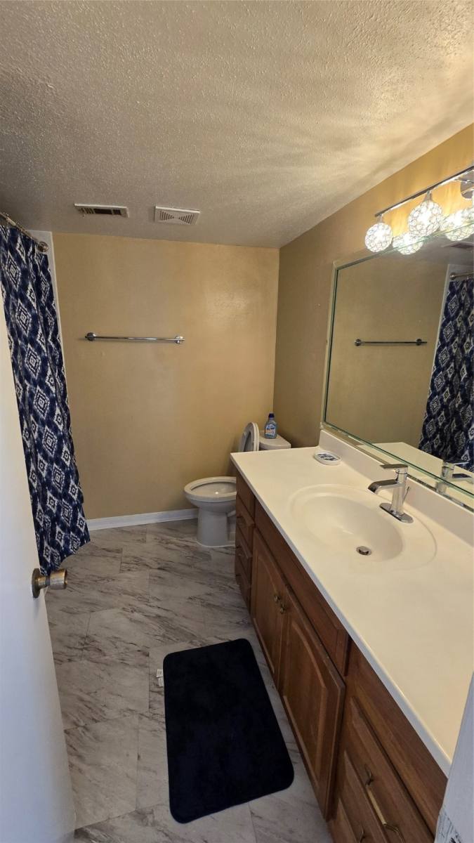 Townhouse for rent at 135 April Point Dr N #135, Montgomery, TX 77356