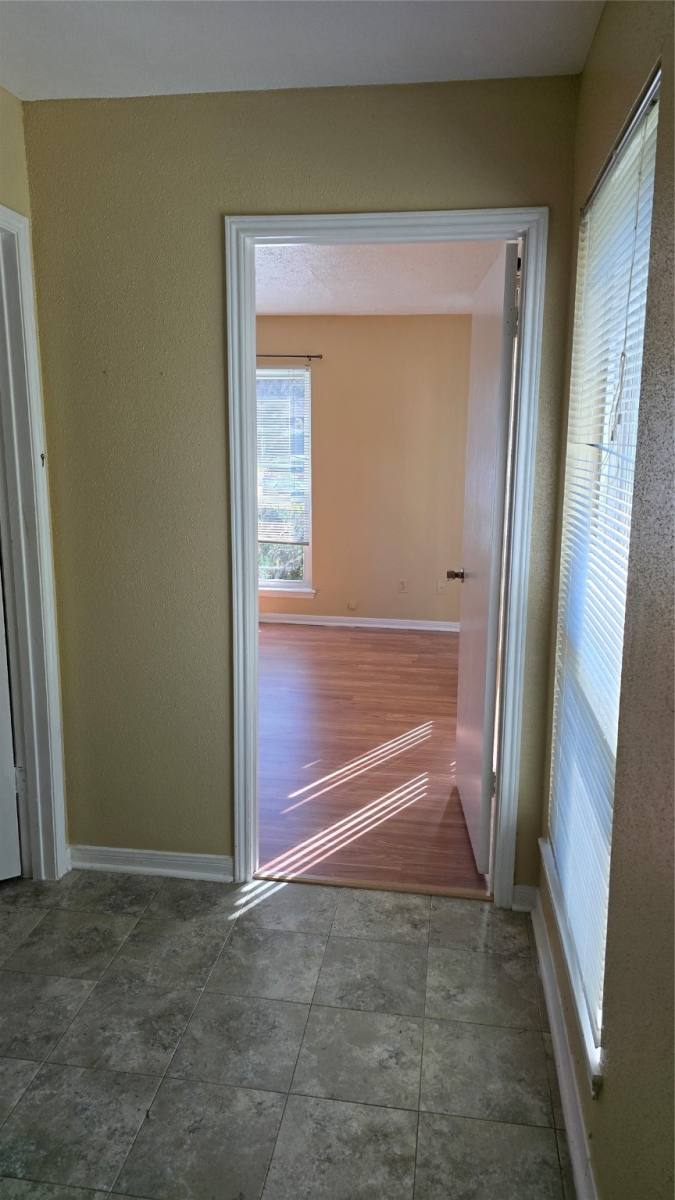 Townhouse for rent at 135 April Point Dr N #135, Montgomery, TX 77356