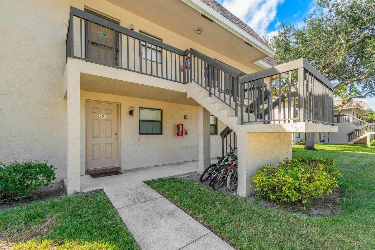 Condo for rent at 6736 Palmetto Circle S #105, Boca Raton, FL 33433
