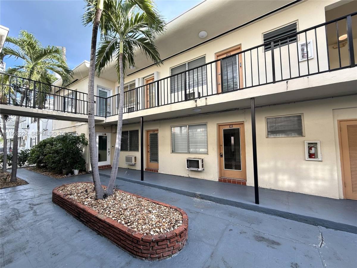 Apartment for rent at 6885 Byron Ave #103, Miami Beach, FL 33141