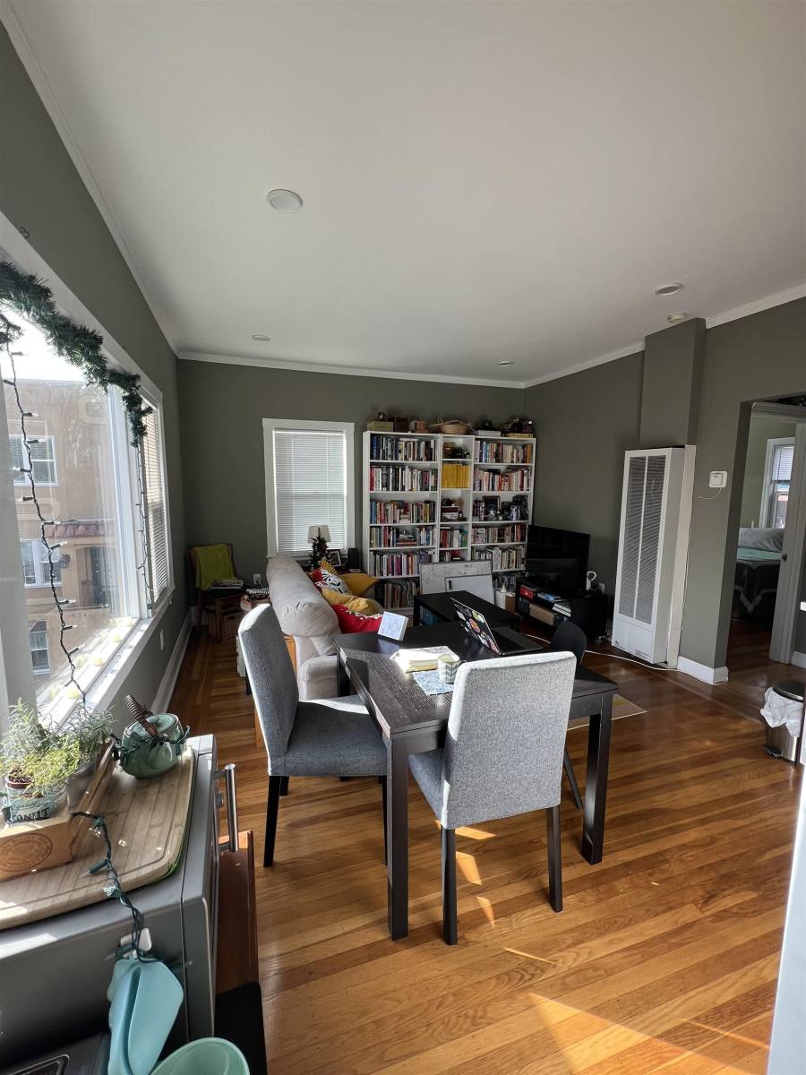 Apartment for rent at 1528 Milvia St, Berkeley, CA 94709