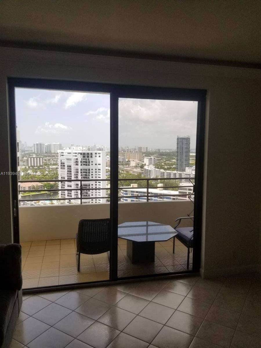 Condo for rent at 2500 Parkview Dr #2517, Hallandale, FL 33009