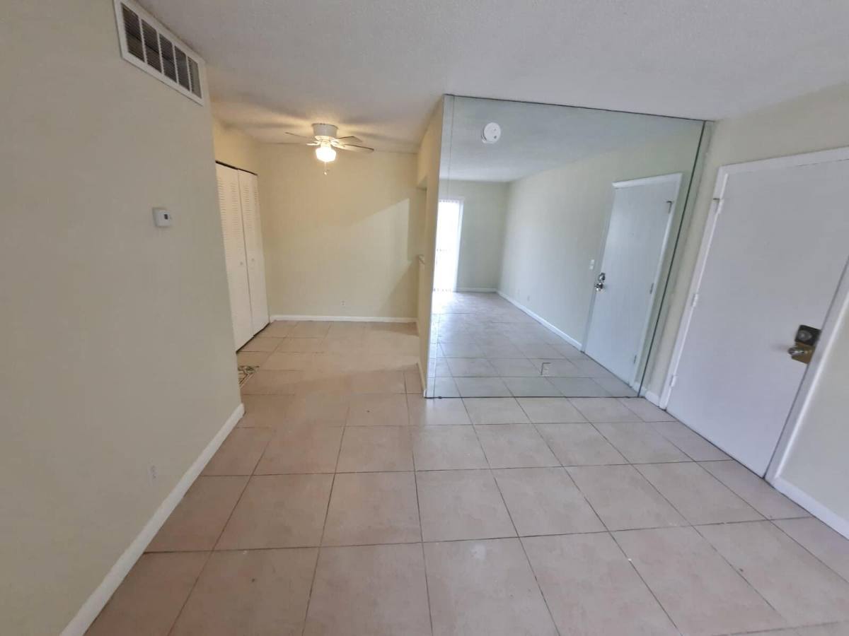 Condo for rent at 1500 N Congress Ave #1500B9, West Palm Beach, FL 33401
