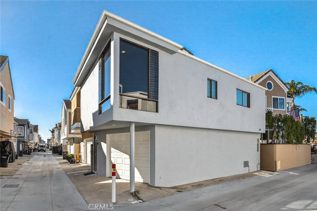 Apartment for rent at 226 Garnet Ave #226, Newport Beach, CA 92662