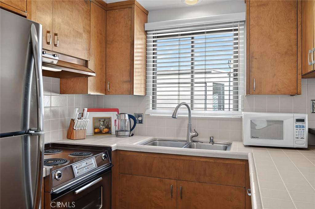 Apartment for rent at 226 Garnet Ave #226, Newport Beach, CA 92662