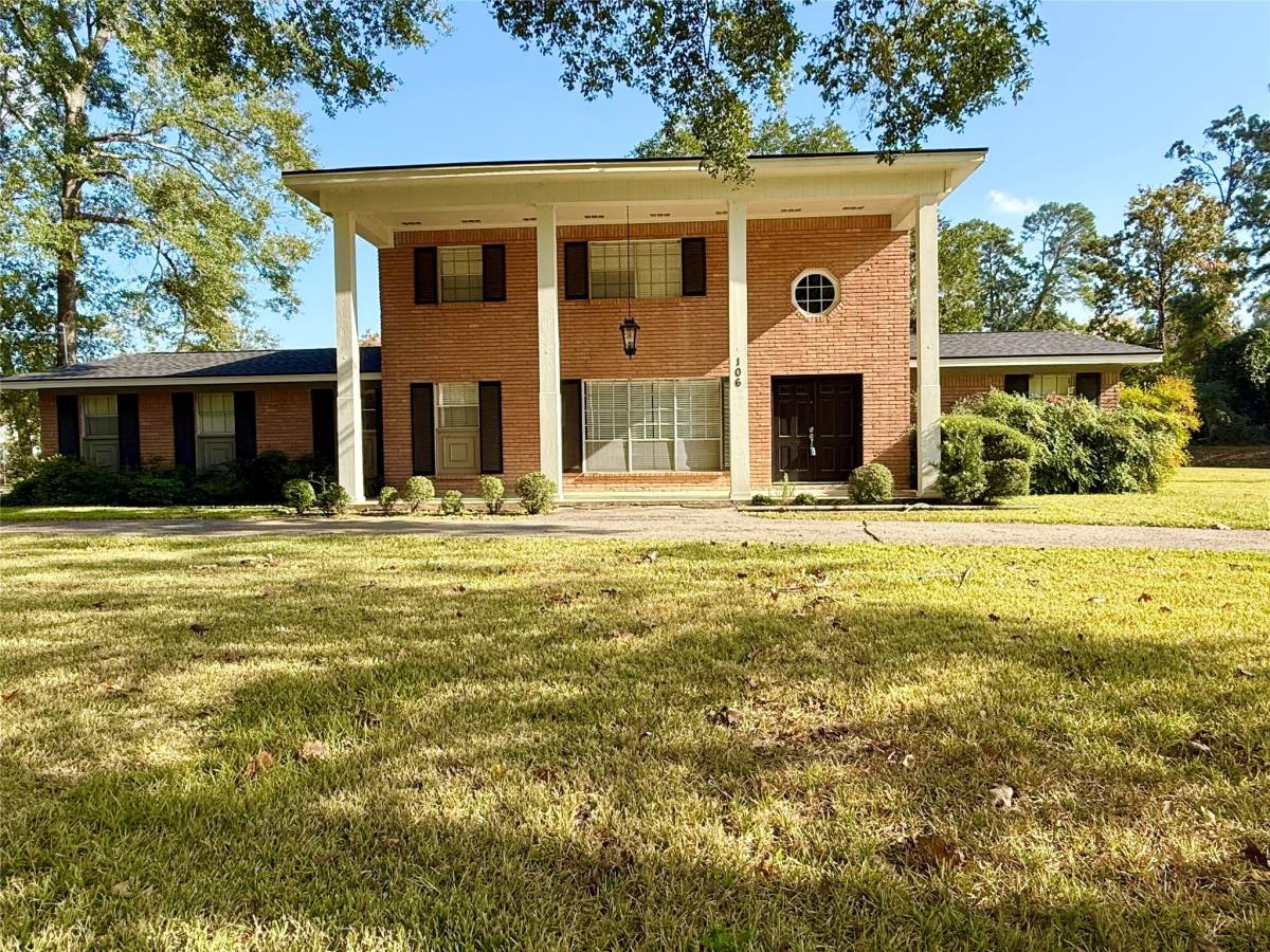 Apartment for rent at 106 Longacre Dr #106, Conroe, TX 77304