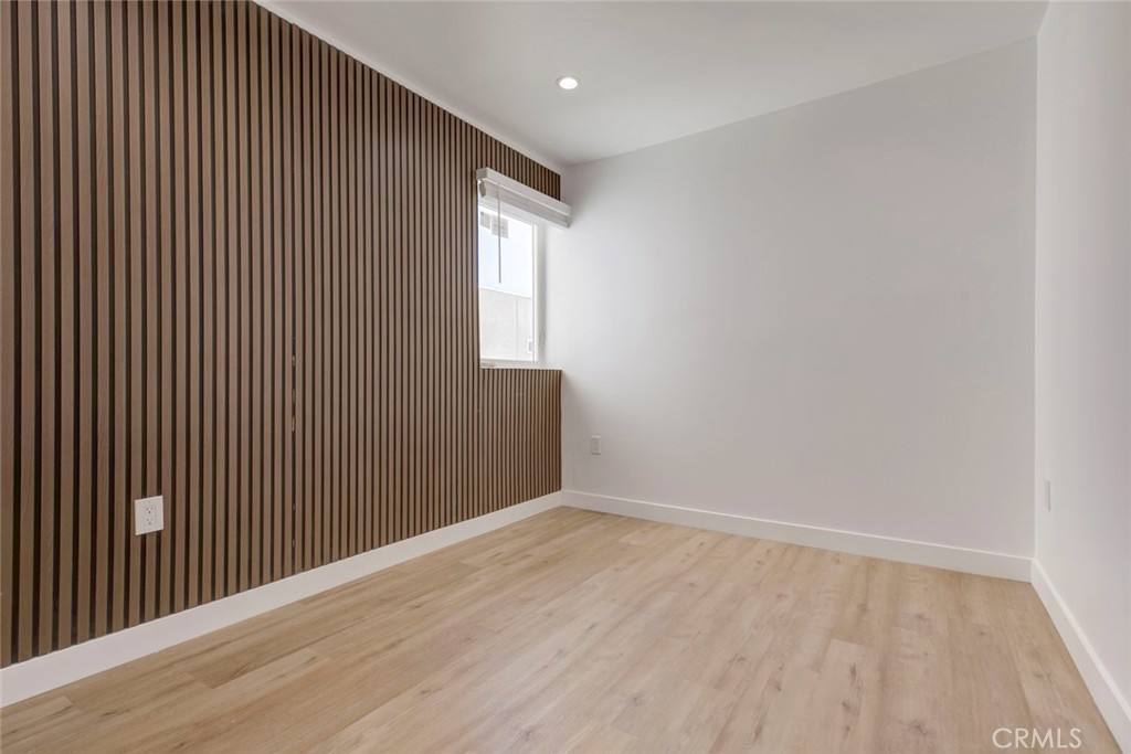 Townhouse for rent at 5648 Cartwright Ave, North Hollywood, CA 91601