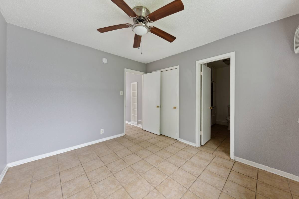 Apartment for rent at 3906 Video St #3906F, Dickinson, TX 77539