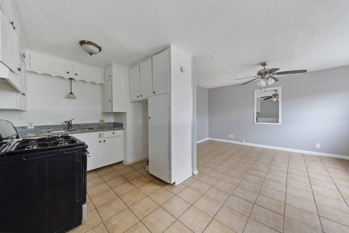 Apartment for rent at 3906 Video St #3906F, Dickinson, TX 77539