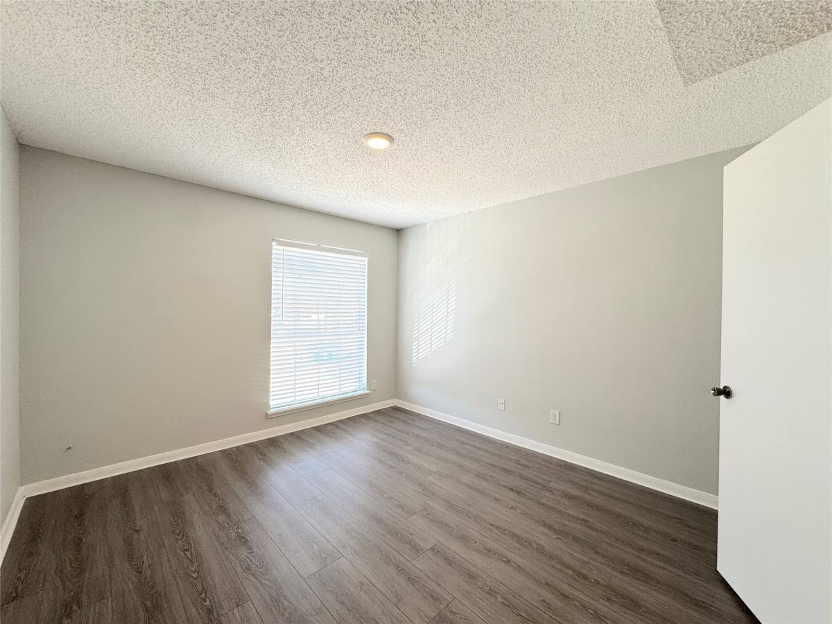Apartment for rent at 12200 Overbrook Lane #1220038D, Houston, TX 77077