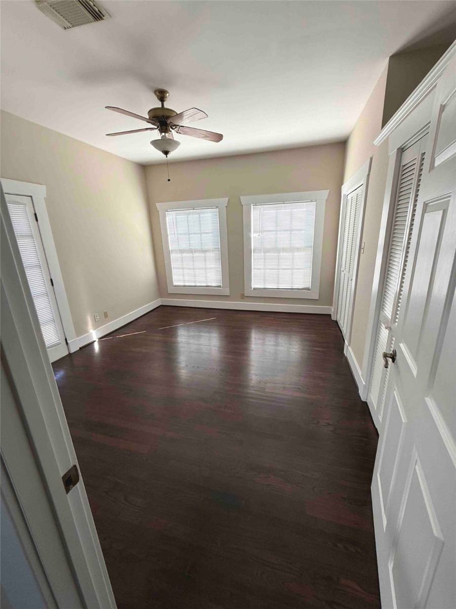Apartment for rent at 604 E 17th St #604, Houston, TX 77008