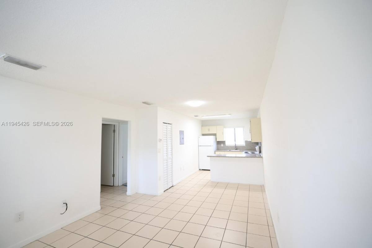Apartment for rent at 6165 W 22nd Court #202, Hialeah, FL 33016