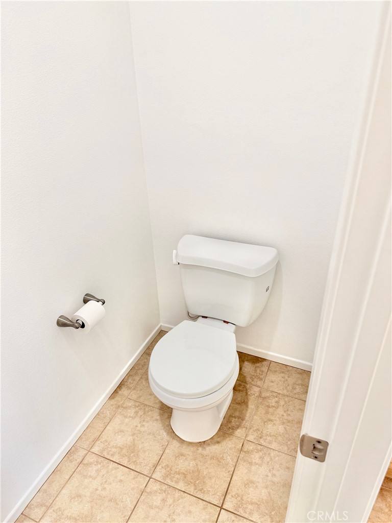 Apartment for rent at 1844 Paradise Way, San Jacinto, CA 92582