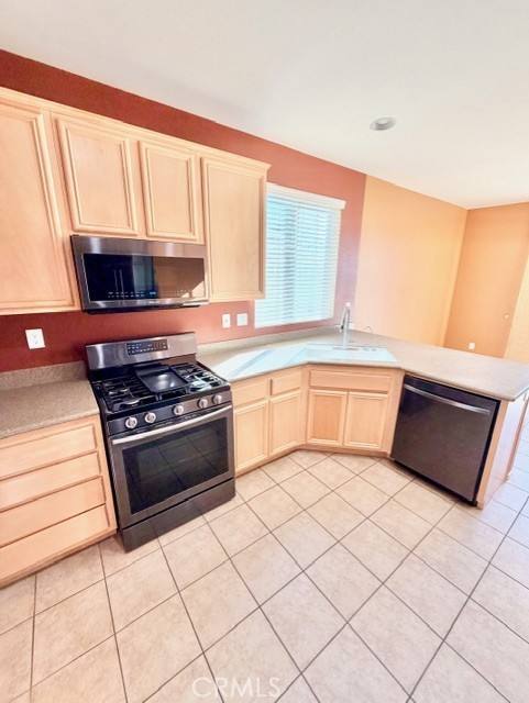 Apartment for rent at 1844 Paradise Way, San Jacinto, CA 92582