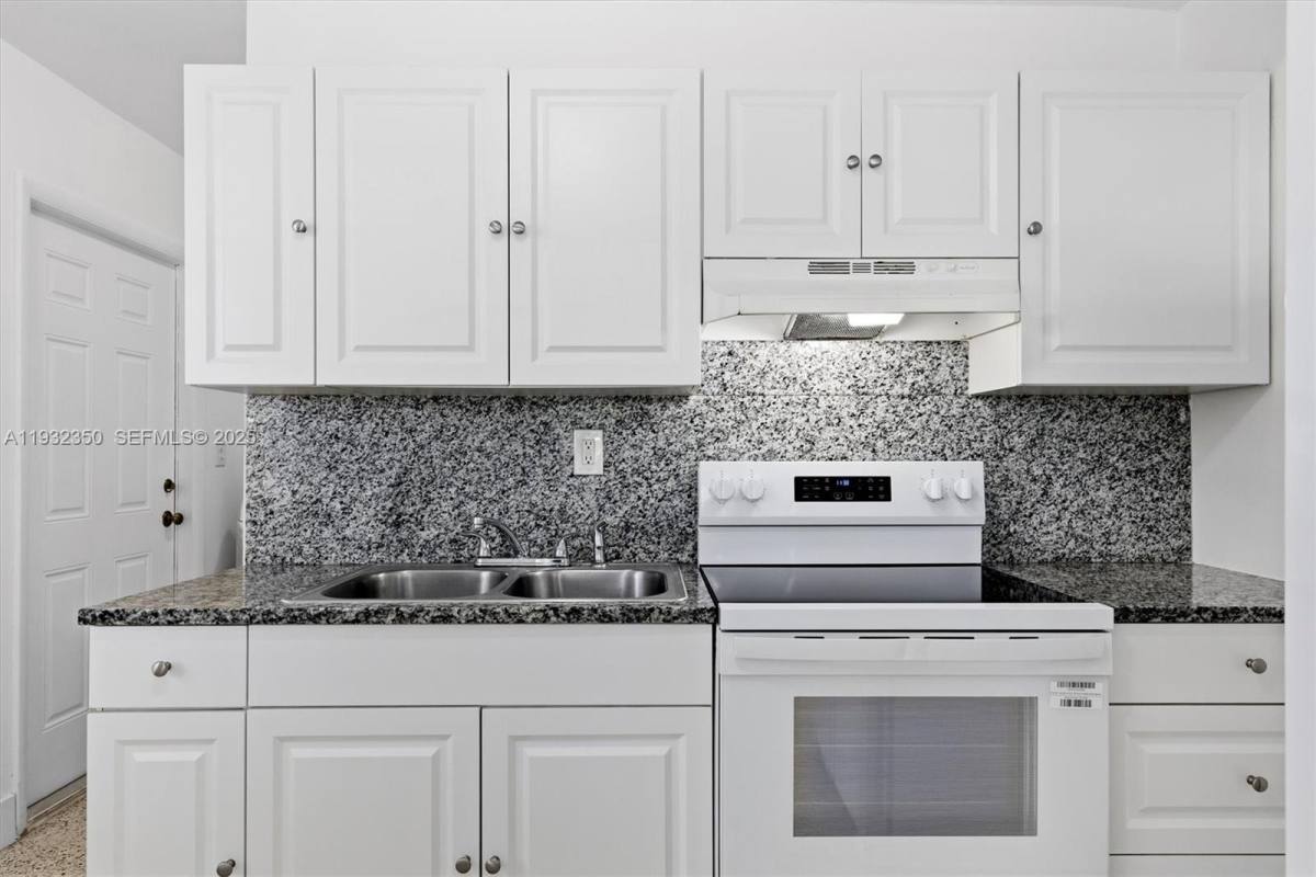 Apartment for rent at 3500 SW 26th St #3500A, Miami, FL 33133