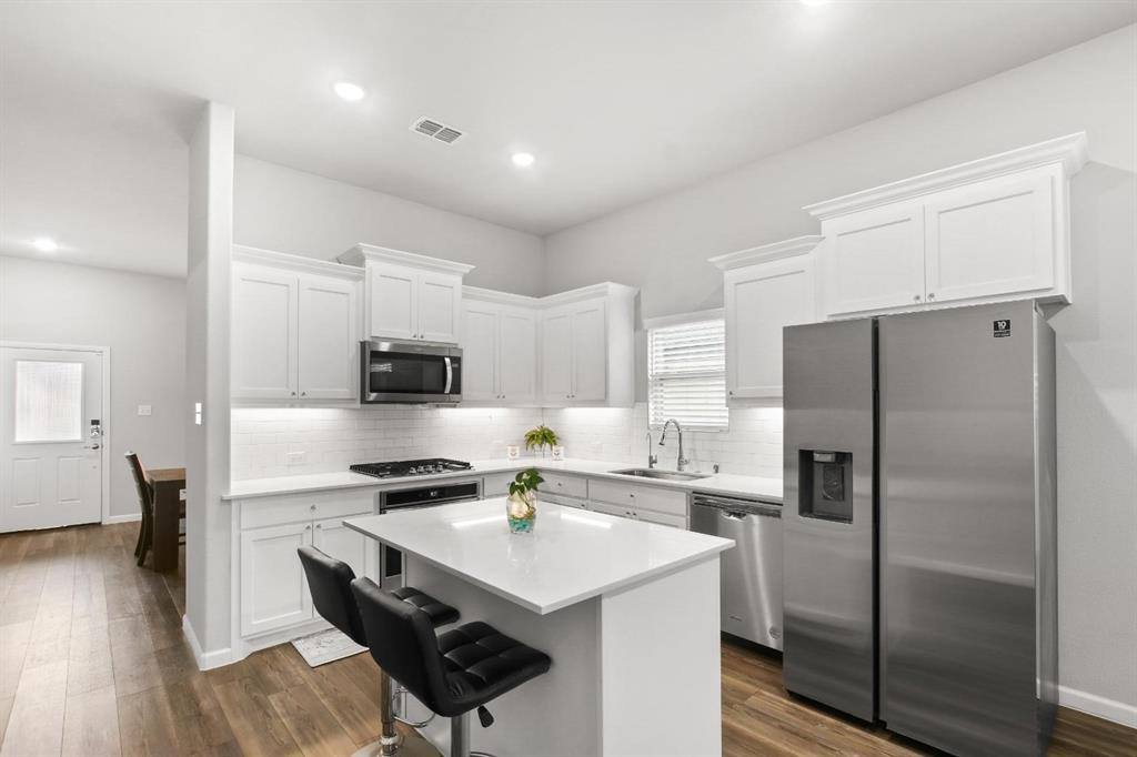 Apartment for rent at 1613 Wayback Dr, Celina, TX 75009
