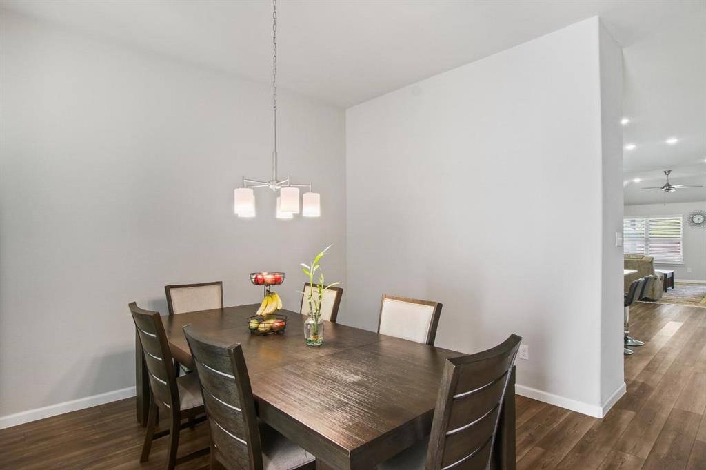 Apartment for rent at 1613 Wayback Dr, Celina, TX 75009