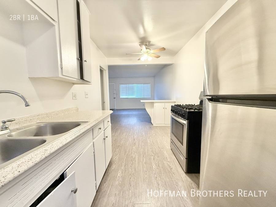 Apartment for rent at 845 Victor Ave #5, Inglewood, CA 90302