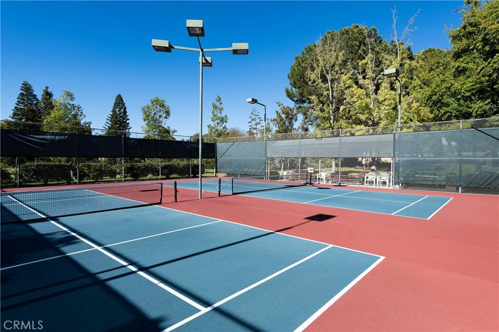 Apartment for rent at 23821 Villena, Mission Viejo, CA 92692