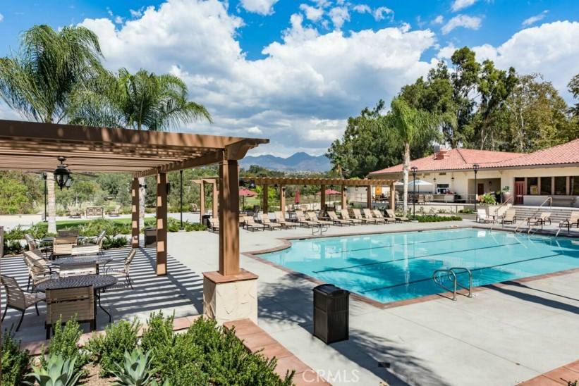 Apartment for rent at 23821 Villena, Mission Viejo, CA 92692