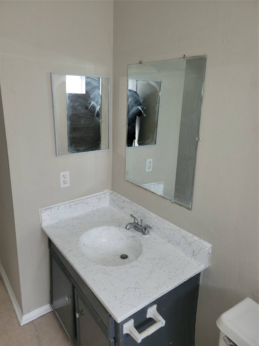 Apartment for rent at 15810 Boonridge Rd, Houston, TX 77053
