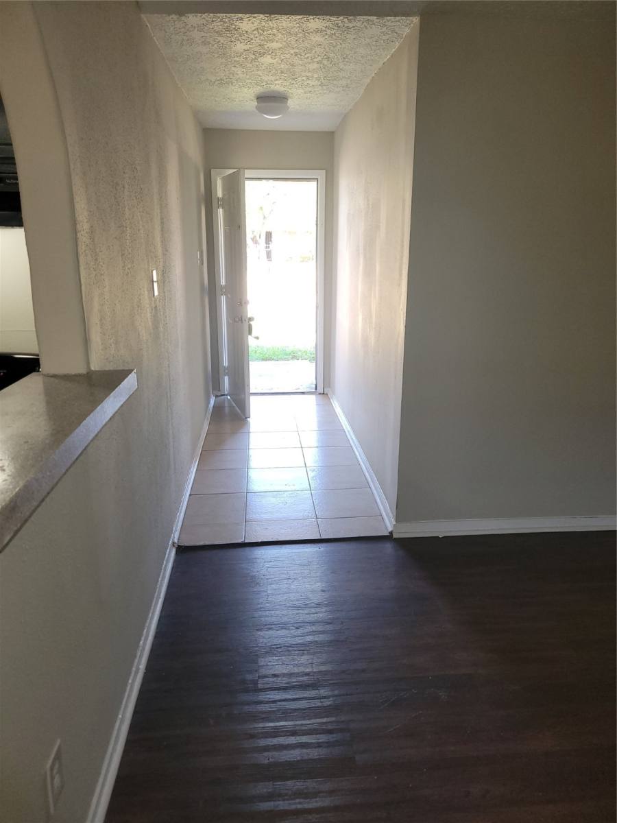 Apartment for rent at 15810 Boonridge Rd, Houston, TX 77053