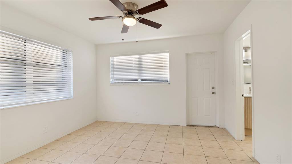 Apartment for rent at 709 SE 15th St #709-1, Fort Lauderdale, FL 33316