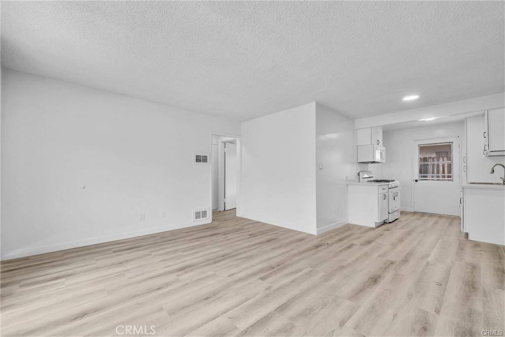 Apartment for rent at 701 S Garfield Ave #701, Monterey Park, CA 91754