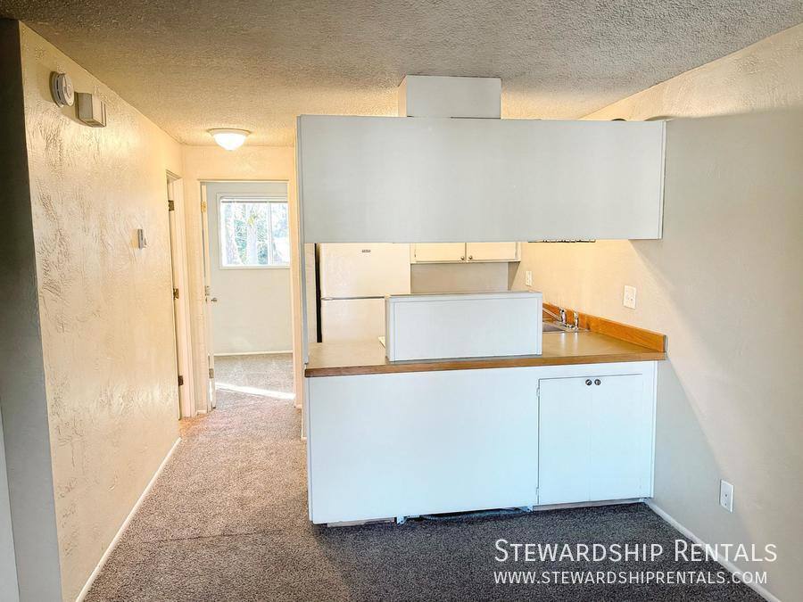 Apartment for rent at 1161 Mill St #4, Eugene, OR 97401
