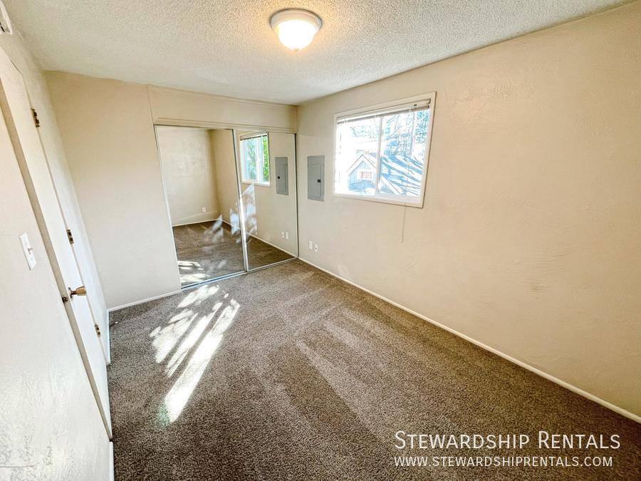 Apartment for rent at 1161 Mill St #4, Eugene, OR 97401