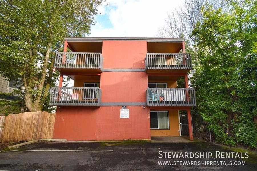 Apartment for rent at 1161 Mill St #4, Eugene, OR 97401
