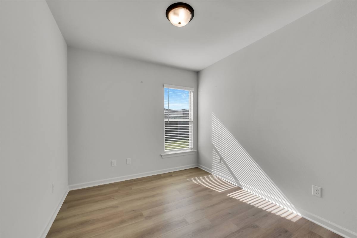 Apartment for rent at 10902 Bonfire Trail, Beasley, TX 77417