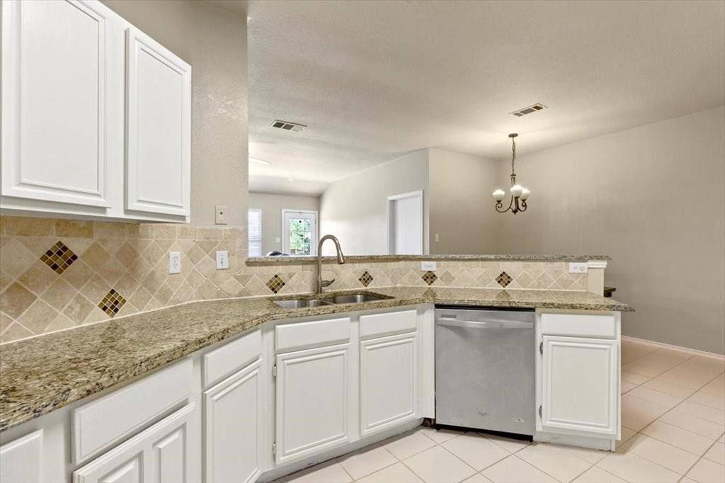 Apartment for rent at 7617 Dockside Dr, Rowlett, TX 75088