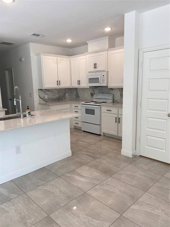 Apartment for rent at 6431 A Joseph Rd, Sanger, TX 76266