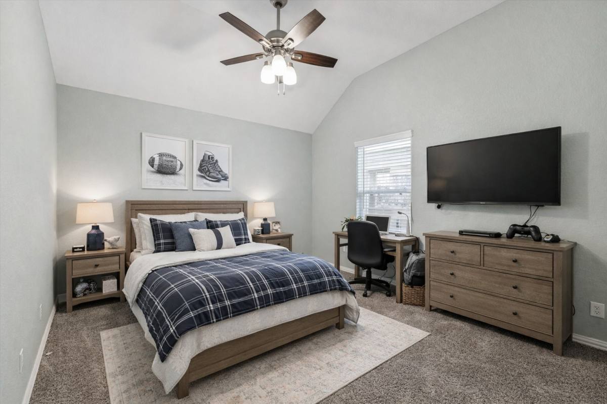Apartment for rent at 142 Dina Lane #142, Montgomery, TX 77356